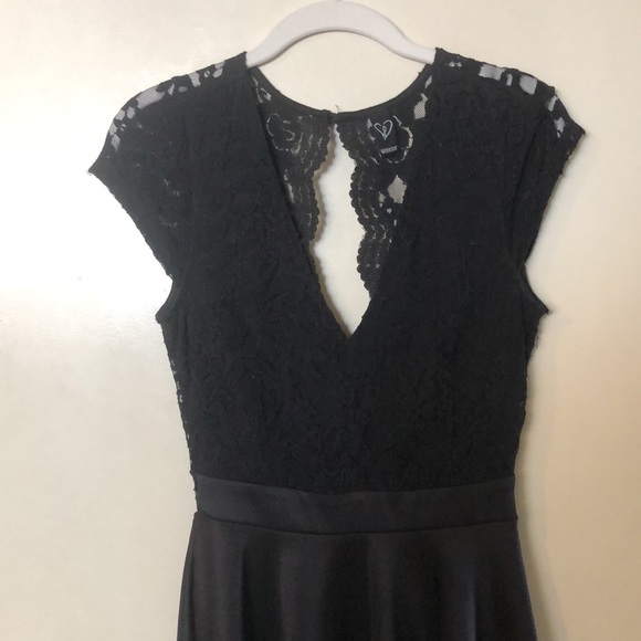 Windsor Black Mini Dress - Picture 3 of 15